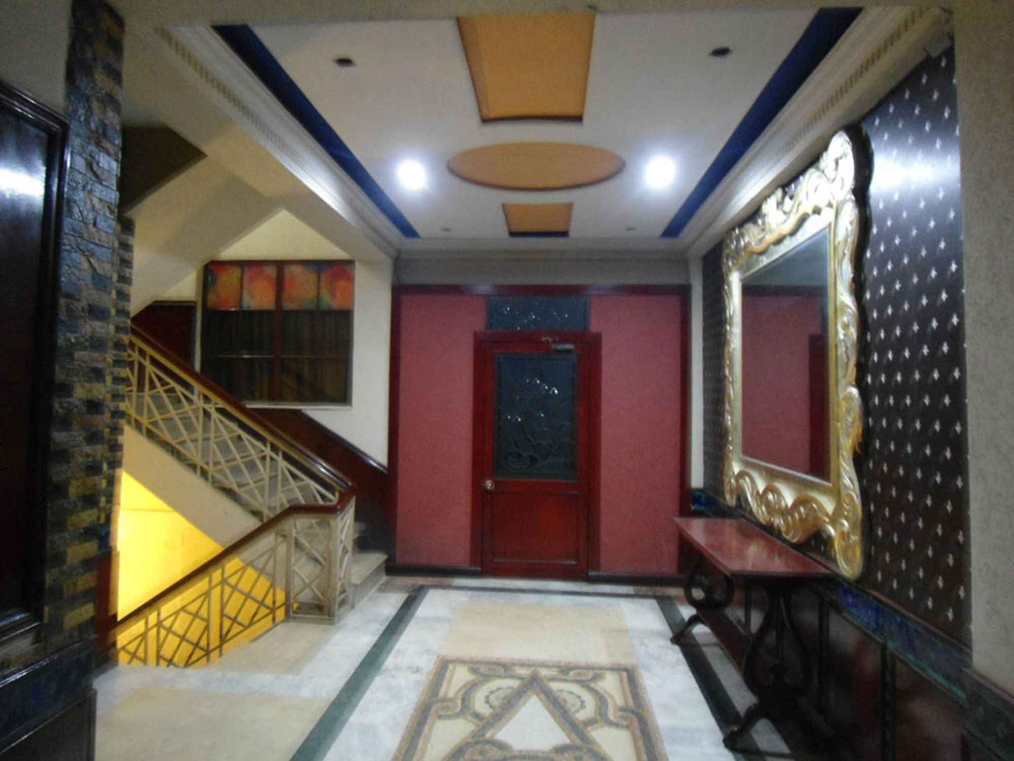 Hotel Mayfair Lahore Exterior photo